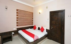 Oyo 29724 Hotel Kokila Resort Jabalpur India