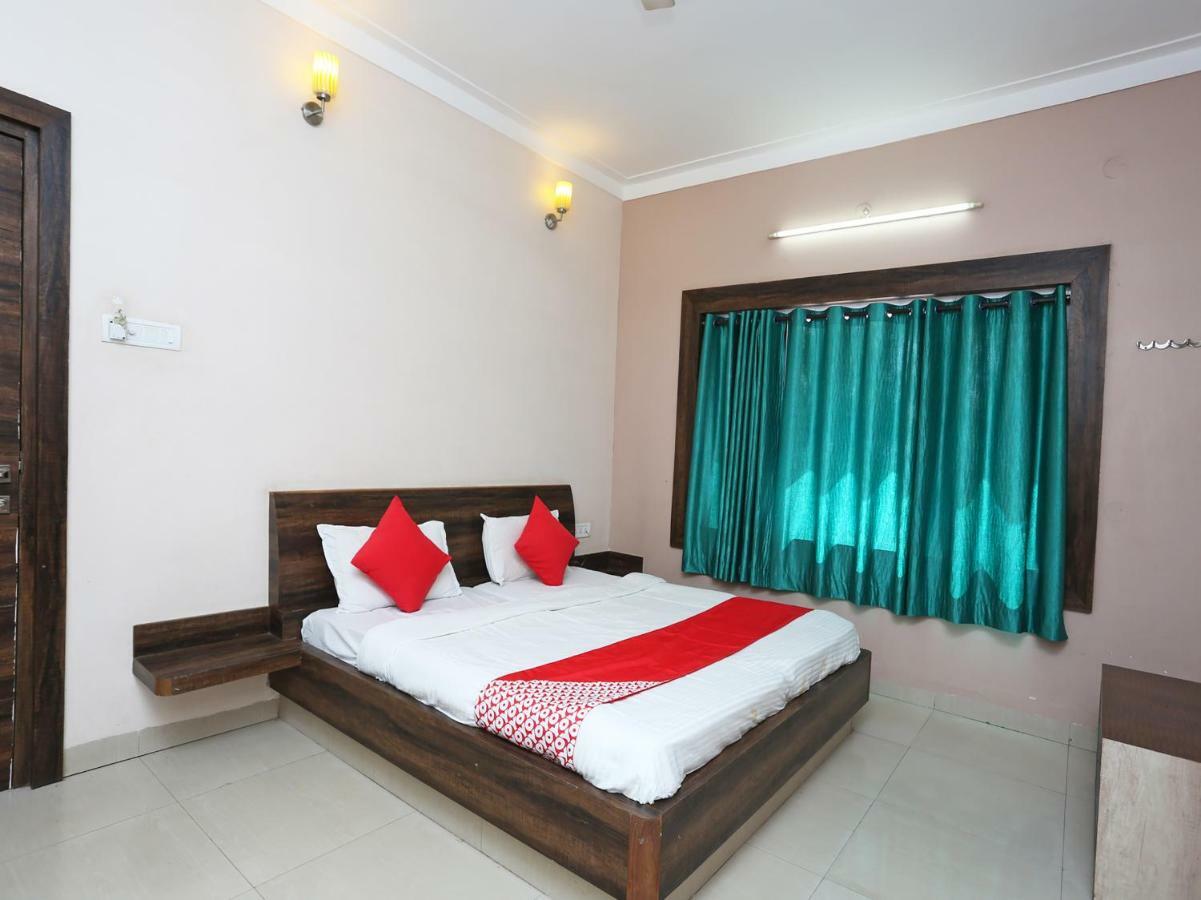 Oyo 29724 Hotel Kokila Resort Jabalpur Exterior photo