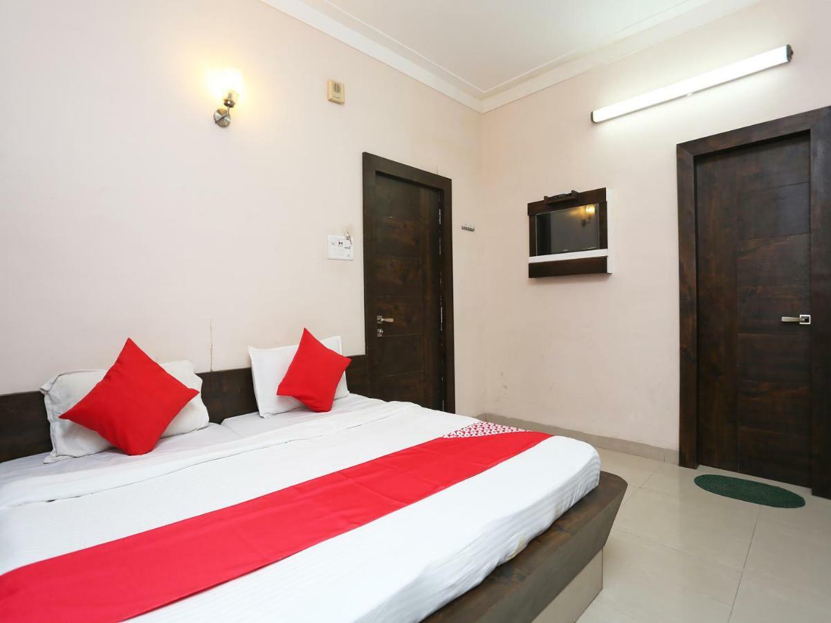 Oyo 29724 Hotel Kokila Resort Jabalpur Exterior photo