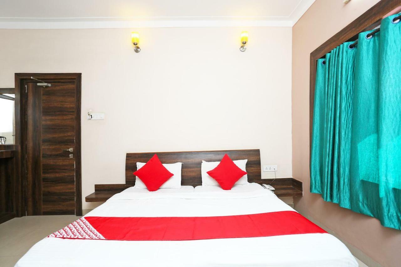 Oyo 29724 Hotel Kokila Resort Jabalpur Exterior photo